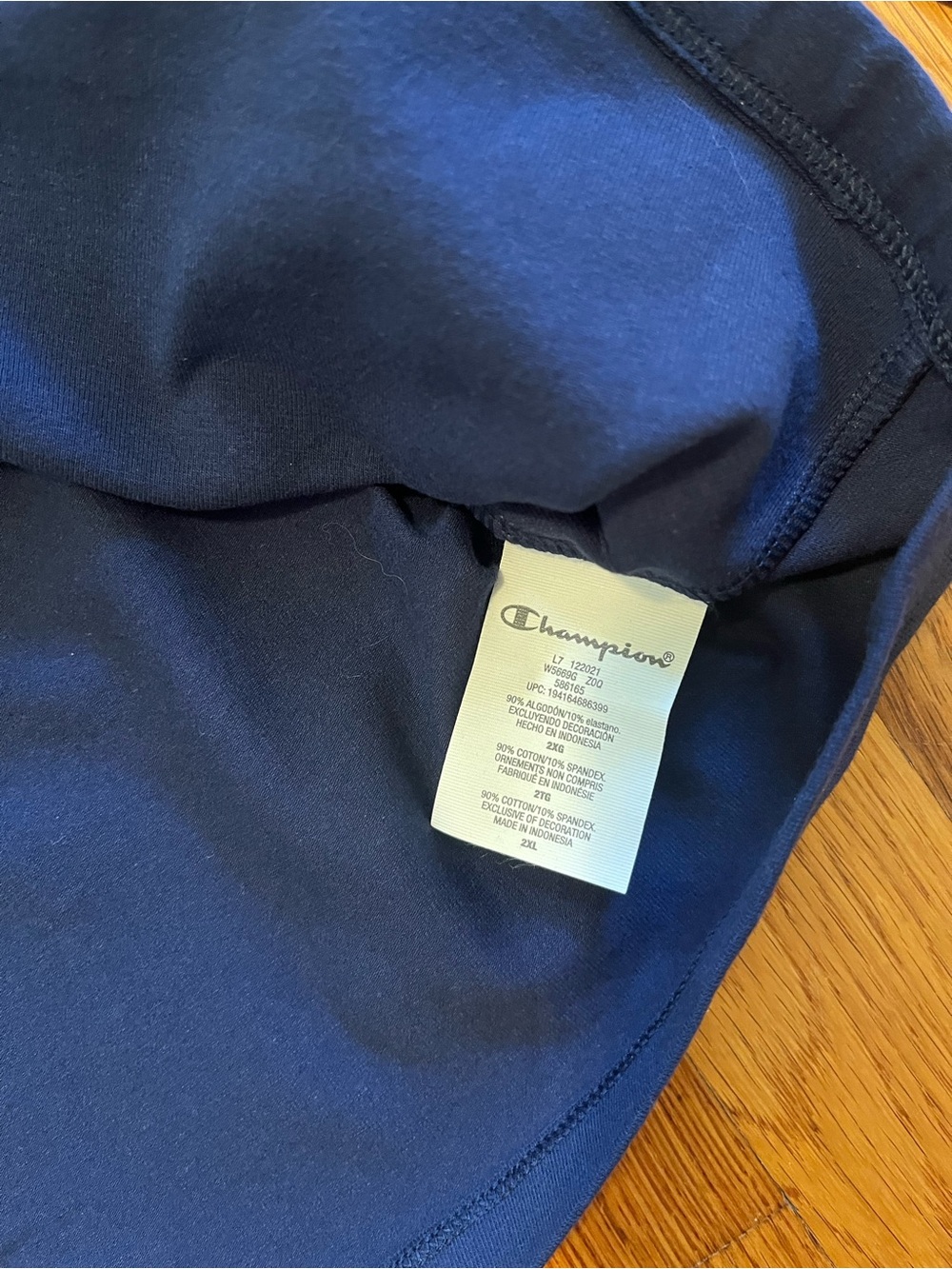 NWT Champion Spell Out Logo Tank 2XL - Picture 4 of 8